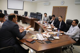 نشست رییس و کارشناسان فناوری اطلاعات با معاون سلامت،بهداشت و درمان