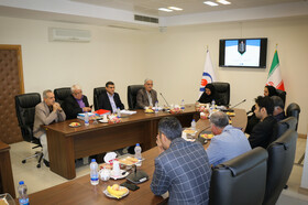 نشست رییس صندوق ها با اعضای کانون خوزستان