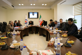 نشست رییس صندوق ها با اعضای کانون خوزستان