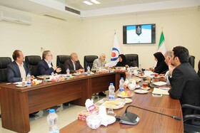 نشست اعضای کانون مشهد با خانم زروانی و معاونین صندوق ها