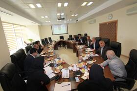 نشست اعضای کانون مشهد با خانم زروانی و معاونین صندوق ها