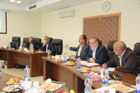 نشست اعضای کانون مشهد با خانم زروانی و معاونین صندوق ها