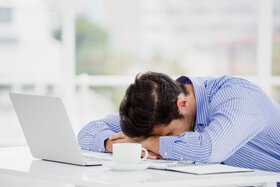 همیشه خسته‌اید؟ شاید دچار این بیماری باشید