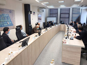 بازدید رییس هیات رییسه از شرکت اهداف