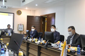 بازدید رییس هیات رییسه از شرکت نفت سپاهان