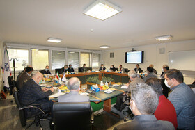 نشست رییس هیات رییسه با مدیران شرکت تاسیسات دریایی