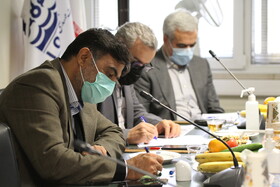 نشست رییس هیات رییسه با مدیران شرکت تاسیسات دریایی