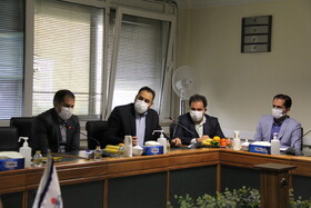 نشست رییس هیات رییسه با مدیران شرکت تاسیسات دریایی