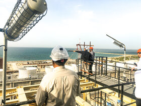 بازدید رئیس هیئت رئیسه از طرح های صندوق‌ ها در عسلویه