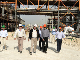 بازدید رئیس هیئت رئیسه از طرح های صندوق‌ ها در عسلویه