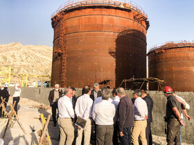 بازدید رئیس هیئت رئیسه از طرح های صندوق‌ ها در عسلویه