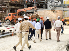 بازدید رئیس هیئت رئیسه از طرح های صندوق‌ ها در عسلویه