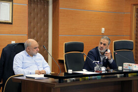 نشست مشترک هیئت رئیسه صندوق ها و شرکت کارگزاری خبرگان سهام