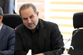 نشست مشترک هیئت رئیسه صندوق ها و شرکت کارگزاری خبرگان سهام