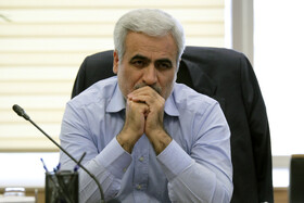 نشست مشترک هیئت رئیسه صندوق ها و شرکت کارگزاری خبرگان سهام