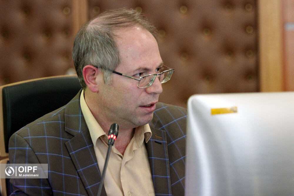 نشست مشترک هیئت رئیسه صندوق ها و شرکت کارگزاری خبرگان سهام