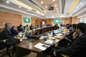 ارائه گزارش شرکت پتروشیمی نخل آسماری در نشست هیئت رئیسه صندوق ها