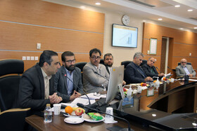 ارائه گزارش پتروشیمی دهلران در هیئت‌رئیسه صندوق‌ها