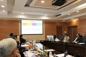 ارائه گزارش پتروشیمی دهلران در هیئت‌رئیسه صندوق‌ها