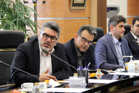 ارائه گزارش پتروشیمی دهلران در هیئت‌رئیسه صندوق‌ها