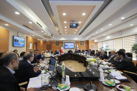 بهره‌مندی بیشتر از ظرفیت‌ شرکت‌های گروه ‌صندوق‌ها برای خلق منابع پایدار / گزارش (EIED) در هیئت‌رئیسه تشریح شد