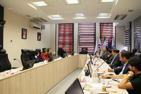 برگزاری نشست شورای عالی ال ان جی