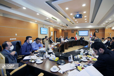 حکم پتروشیمی باختر در مسیر اجراست / حقوق سهامداری صندوق بازنشستگی نفت محفوظ ماند