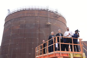 بازدید دکتر بیات از طرح های گروه اقتصادی صندوق ها در عسلویه