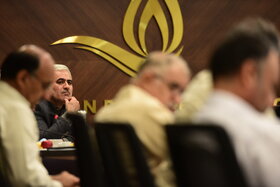 بازدید دکتر بیات از طرح های گروه اقتصادی صندوق ها در عسلویه