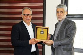 نشان «تعالی» به مدیرعامل پتروپالایش کنگان اهدا شد / افزایش فعالیت‌های دانش‌بنیان در گروه اقتصادی صندوق‌ها