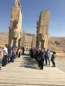 تورهای شیراز و یزد کانون تهران