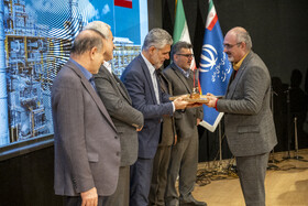 تجلیل از دست اندرکاران پتروپالایش دهلران