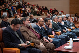 آیین تجلیل از بازنشستگان شرکت ملی نفت ایران