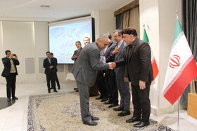 قدردانی از بازنشستگان و افتخارآفرینان صنعت نفت در زائرسرا