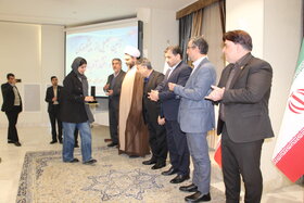 قدردانی از بازنشستگان و افتخارآفرینان صنعت نفت در زائرسرا