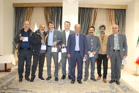 قدردانی از بازنشستگان و افتخارآفرینان صنعت نفت در زائرسرا