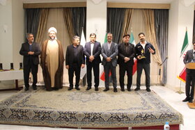 قدردانی از بازنشستگان و افتخارآفرینان صنعت نفت در زائرسرا