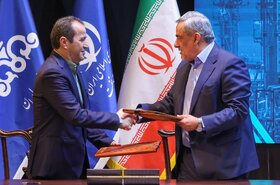 قرارداد طرح فشارافزایی میدان مشترک پارس جنوبی با حضور رئیس‌جمهوری امضا شد