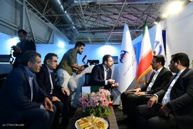 بازدید دکتر حسین زاده، رئیس هیئت رئیسه صندوق ها در دومین روز نمایشگاه بین المللی نفت