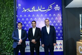 بازدید دکتر حسین زاده، رئیس هیئت رئیسه صندوق ها در دومین روز نمایشگاه بین المللی نفت