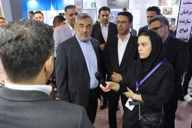 بازدید دکتر حسین زاده، رئیس هیئت رئیسه صندوق ها در دومین روز نمایشگاه بین المللی نفت