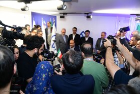 بازدید دکتر حسین‌زاده، رئیس هیئت‌رئیسه صندوق‌ها، از روز پایانی نمایشگاه نفت