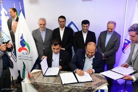 بازدید دکتر حسین‌زاده، رئیس هیئت‌رئیسه صندوق‌ها، از روز پایانی نمایشگاه نفت