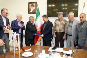 نشست اعضای هیئت مدیره کانون‌های اصفهان، نجف آباد و شاهین شهر با رئیس صندوق ها