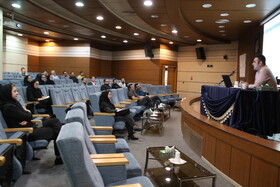 استمرار کارگاه‌های تخصصی آموزشی برای کارکنان