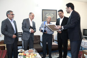 دیدار و تجلیل از پیشکسوت صنعت نفت