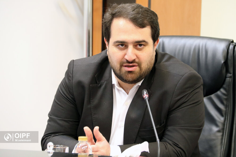 تمشیت امور صندوق‌های بازنشستگی صنعت نفت توسط ابراهیم بابک‌نیا