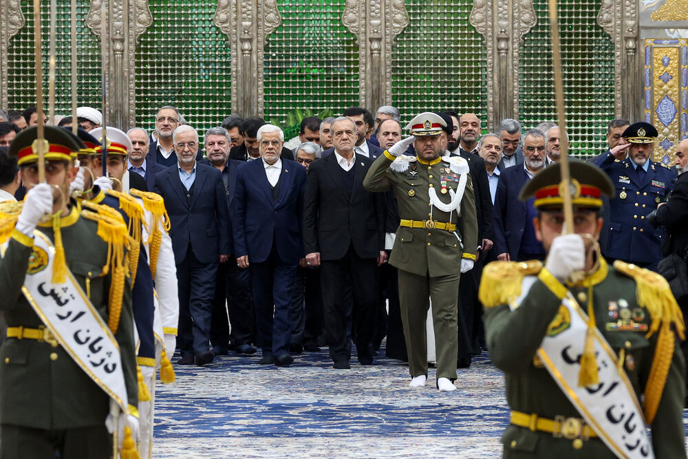 تجدید میثاق هیئت دولت با آرمان‌های امام راحل و شهدای انقلاب اسلامی